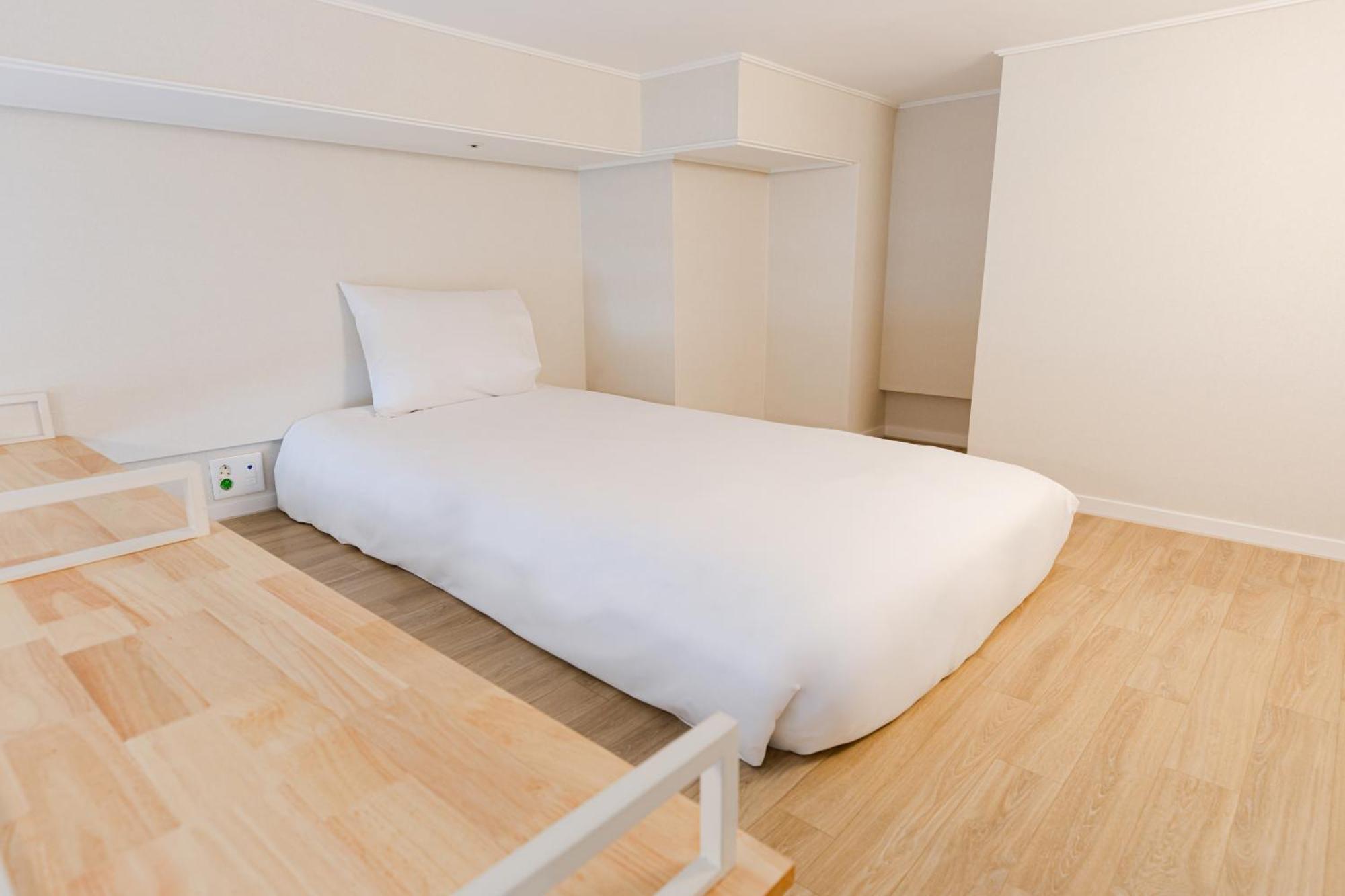 Blue Ocean Hotel 3 Инчон Номер фото