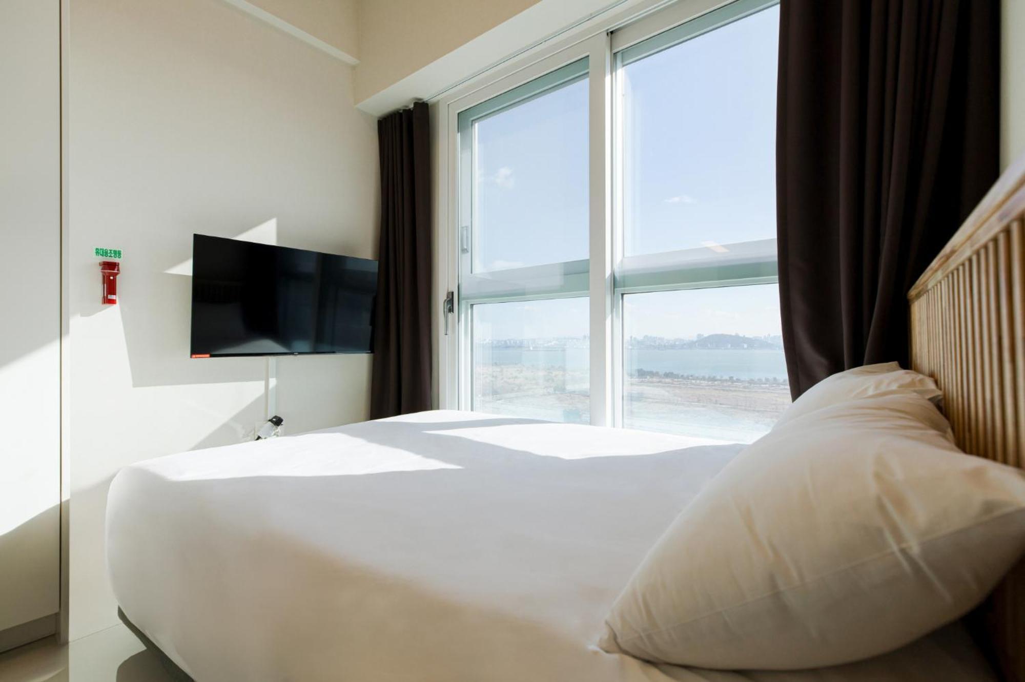 Blue Ocean Hotel 3 Инчон Экстерьер фото